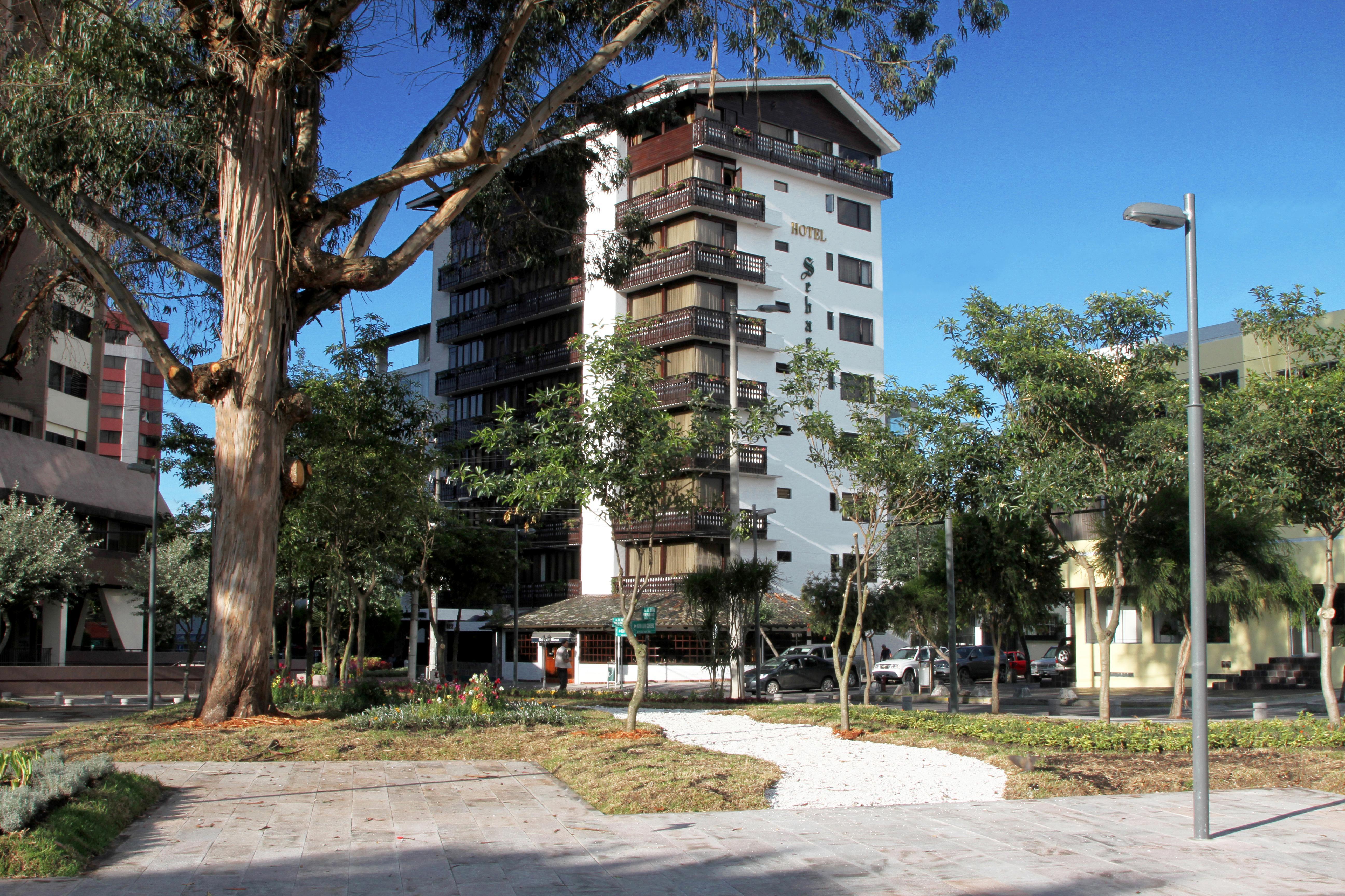 Socialtel Quito Hotel Екстериор снимка