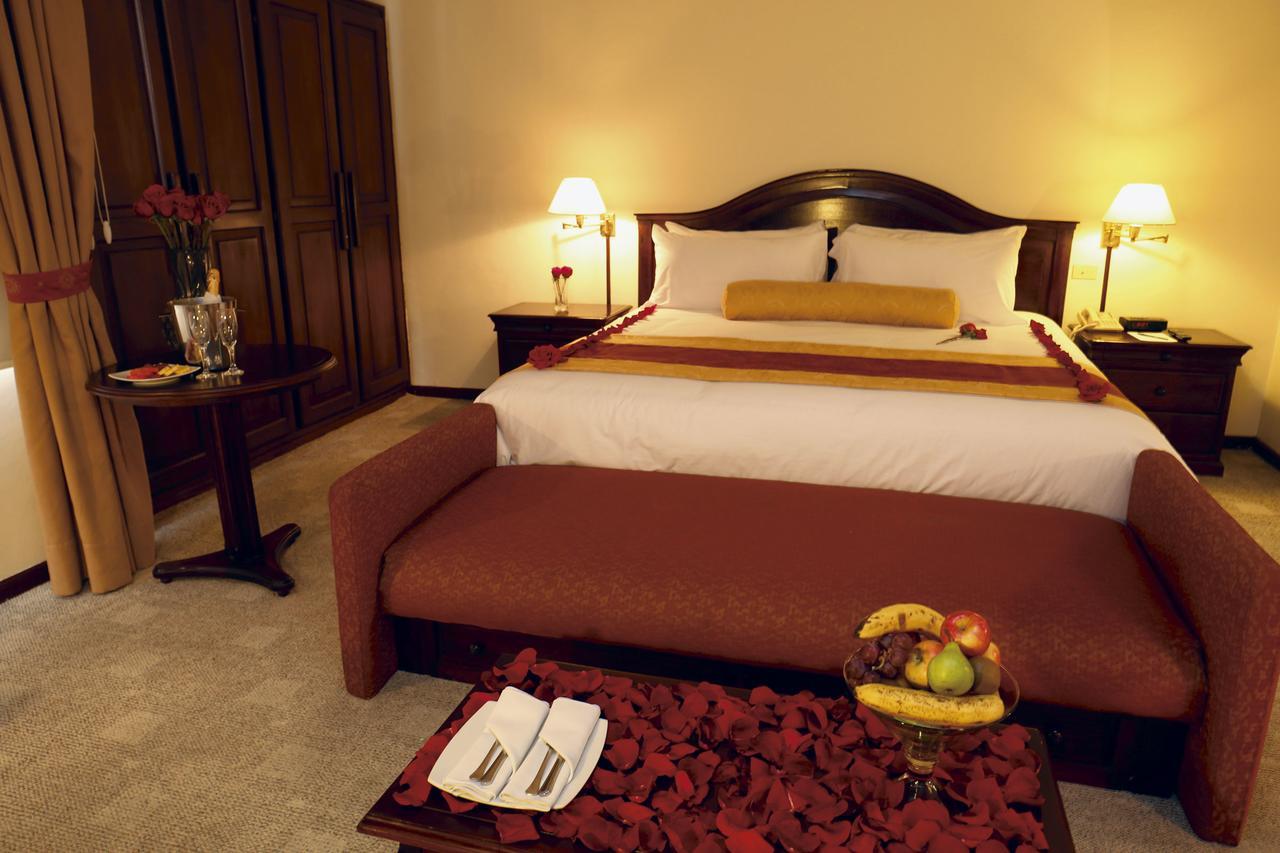 Socialtel Quito Hotel Екстериор снимка