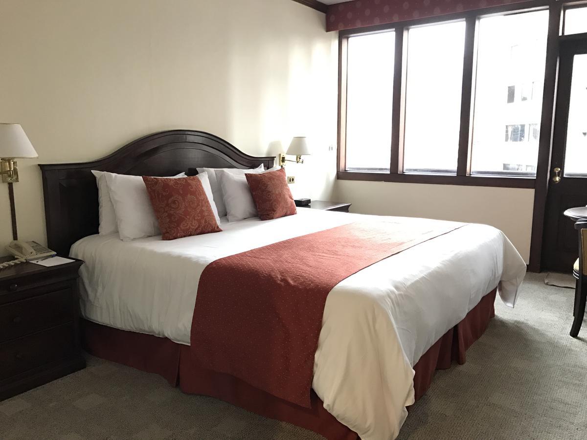 Socialtel Quito Hotel Екстериор снимка