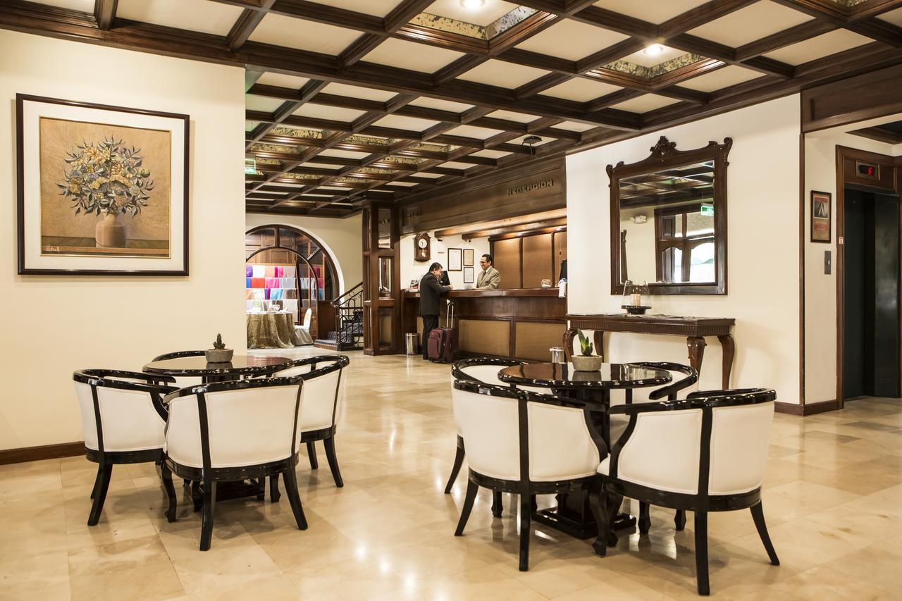 Socialtel Quito Hotel Екстериор снимка